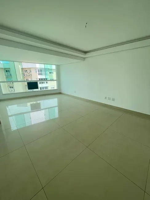 Apartamento com 4 quartos à venda, 217m2 em Centro, Canoas - RS - imagem 9 Foto 9 de Apartamento com 4 quartos à venda, 217m2 em Centro, Canoas - RS