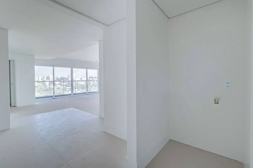 Apartamento com 3 quartos à venda, 123m2 em Marechal Rondon, Canoas - RS - imagem 8 Foto 8 de Apartamento com 3 quartos à venda, 123m2 em Marechal Rondon, Canoas - RS