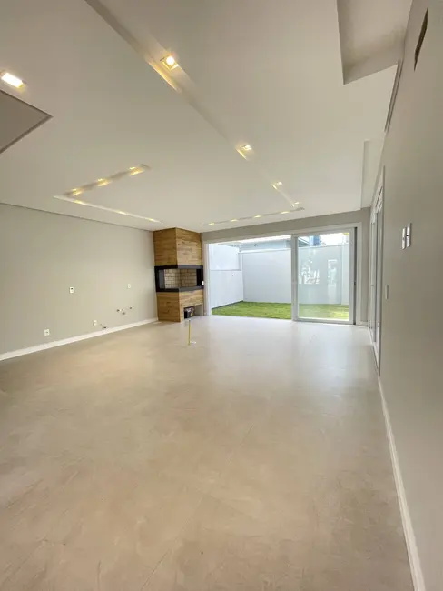 Casa de Condomínio com 4 quartos à venda, 232m2 em Igara, Canoas - RS - imagem 8 Foto 8 de Casa de Condomínio com 4 quartos à venda, 232m2 em Igara, Canoas - RS