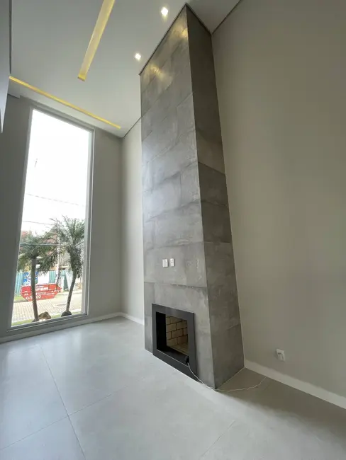 Casa de Condomínio com 4 quartos à venda, 232m2 em Igara, Canoas - RS - imagem 5 Foto 5 de Casa de Condomínio com 4 quartos à venda, 232m2 em Igara, Canoas - RS