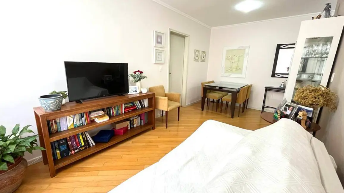 Foto 6 de Apartamento com 2 quartos à venda, 67m2 em São João, Porto Alegre - RS
