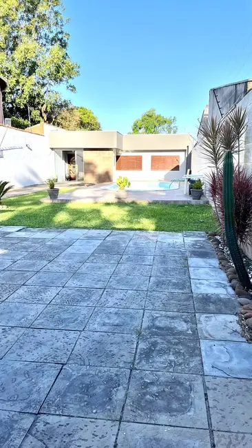 Casa com 3 quartos à venda, 106m2 em Niterói, Canoas - RS - imagem 4 Foto 4 de Casa com 3 quartos à venda, 106m2 em Niterói, Canoas - RS