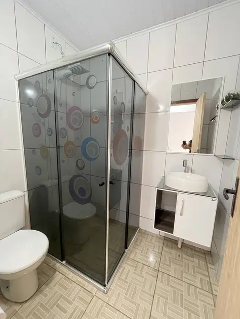 Casa com 2 quartos à venda, 50m2 em Igara, Canoas - RS - imagem 6 Foto 6 de Casa com 2 quartos à venda, 50m2 em Igara, Canoas - RS