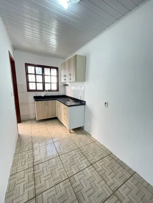 Casa com 2 quartos à venda, 50m2 em Igara, Canoas - RS - imagem 9 Foto 9 de Casa com 2 quartos à venda, 50m2 em Igara, Canoas - RS