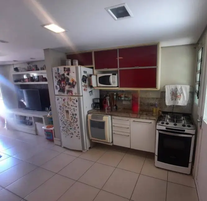 Casa de Condomínio com 3 quartos à venda, 78m2 em Marechal Rondon, Canoas - RS - imagem 4 Foto 4 de Casa de Condomínio com 3 quartos à venda, 78m2 em Marechal Rondon, Canoas - RS