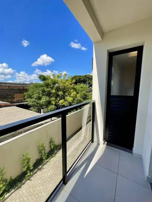 Foto 8 de Apartamento com 2 quartos à venda, 57m2 em Niterói, Canoas - RS