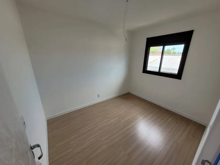 Foto 9 de Apartamento com 2 quartos à venda, 57m2 em Niterói, Canoas - RS