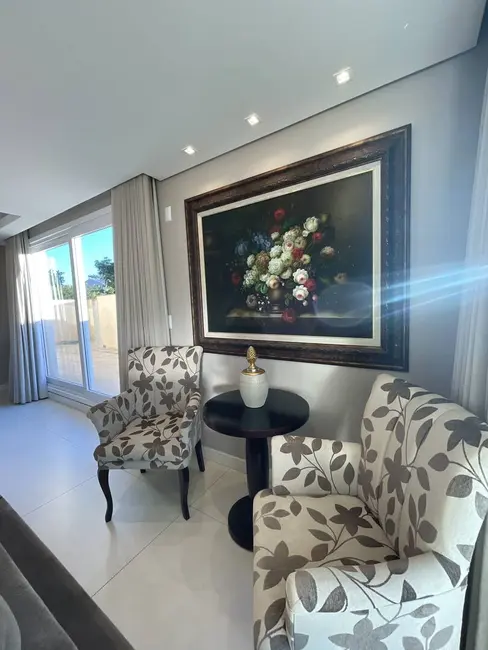 Apartamento com 3 quartos à venda, 199m2 em Nossa Senhora das Graças, Canoas - RS - imagem 6 Foto 6 de Apartamento com 3 quartos à venda, 199m2 em Nossa Senhora das Graças, Canoas - RS