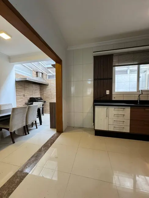 Casa de Condomínio com 3 quartos à venda, 144m2 em Canoas - RS - imagem 9 Foto 9 de Casa de Condomínio com 3 quartos à venda, 144m2 em Canoas - RS