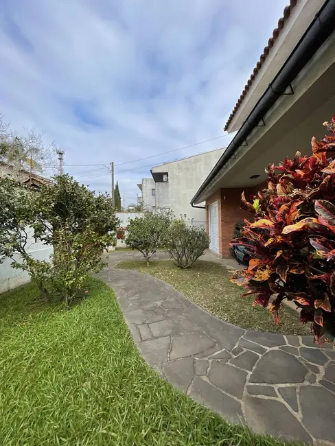 Foto 6 de Casa com 5 quartos à venda, 232m2 em Menino Deus, Porto Alegre - RS