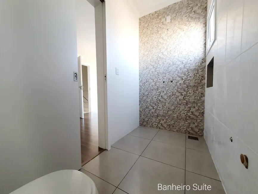Sobrado com 3 quartos à venda, 123m2 em Nossa Senhora das Graças, Canoas - RS - imagem 9 Foto 9 de Sobrado com 3 quartos à venda, 123m2 em Nossa Senhora das Graças, Canoas - RS