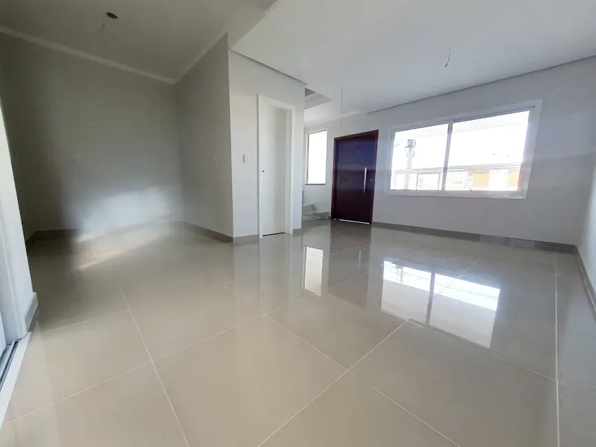 Sobrado com 3 quartos à venda, 123m2 em Nossa Senhora das Graças, Canoas - RS - imagem 4 Foto 4 de Sobrado com 3 quartos à venda, 123m2 em Nossa Senhora das Graças, Canoas - RS