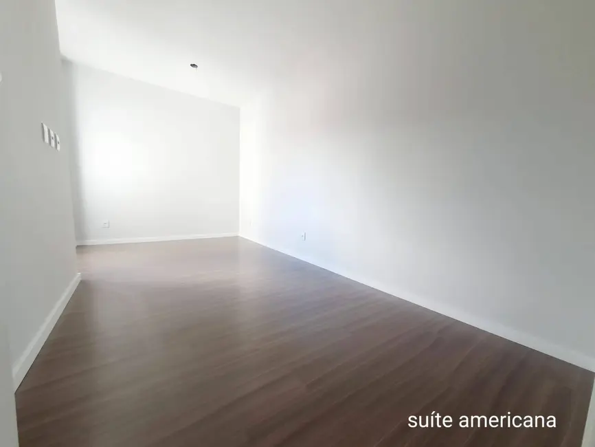 Foto 9 de Sobrado com 3 quartos à venda, 128m2 em Nossa Senhora das Graças, Canoas - RS