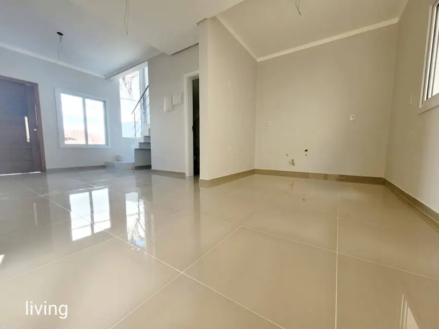 Sobrado com 3 quartos à venda, 122m2 em Nossa Senhora das Graças, Canoas - RS - imagem 5 Foto 5 de Sobrado com 3 quartos à venda, 122m2 em Nossa Senhora das Graças, Canoas - RS
