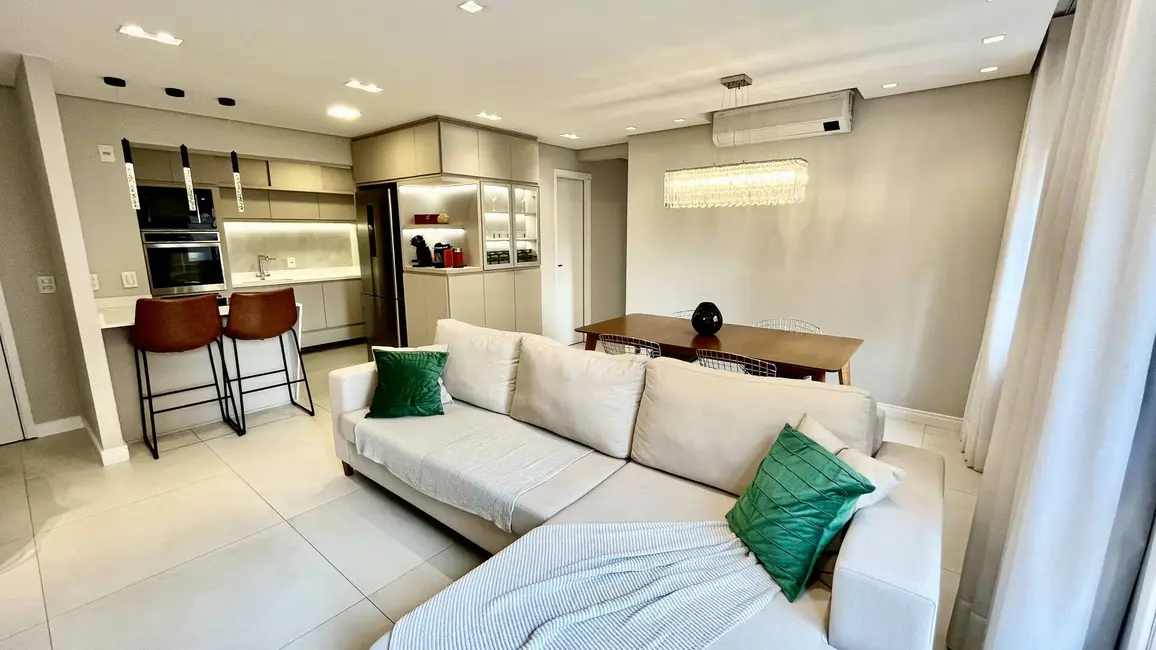 Foto 4 de Apartamento com 2 quartos à venda, 76m2 em Marechal Rondon, Canoas - RS