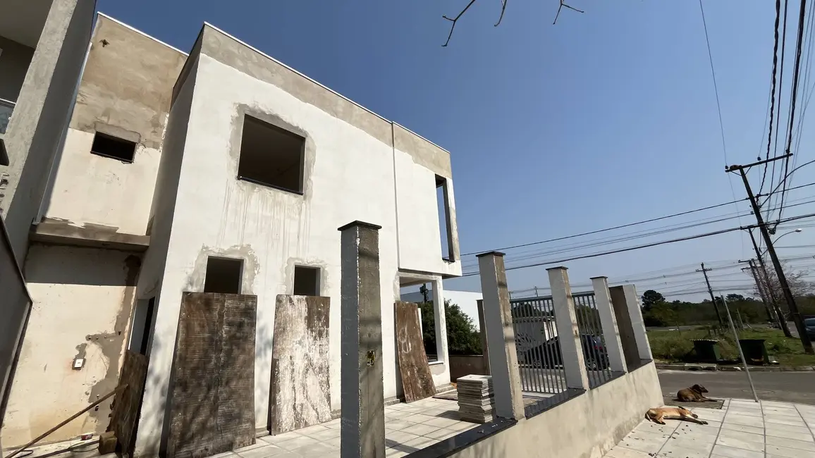 Sobrado com 2 quartos à venda, 80m2 em Estância Velha, Canoas - RS - imagem 3 Foto 3 de Sobrado com 2 quartos à venda, 80m2 em Estância Velha, Canoas - RS