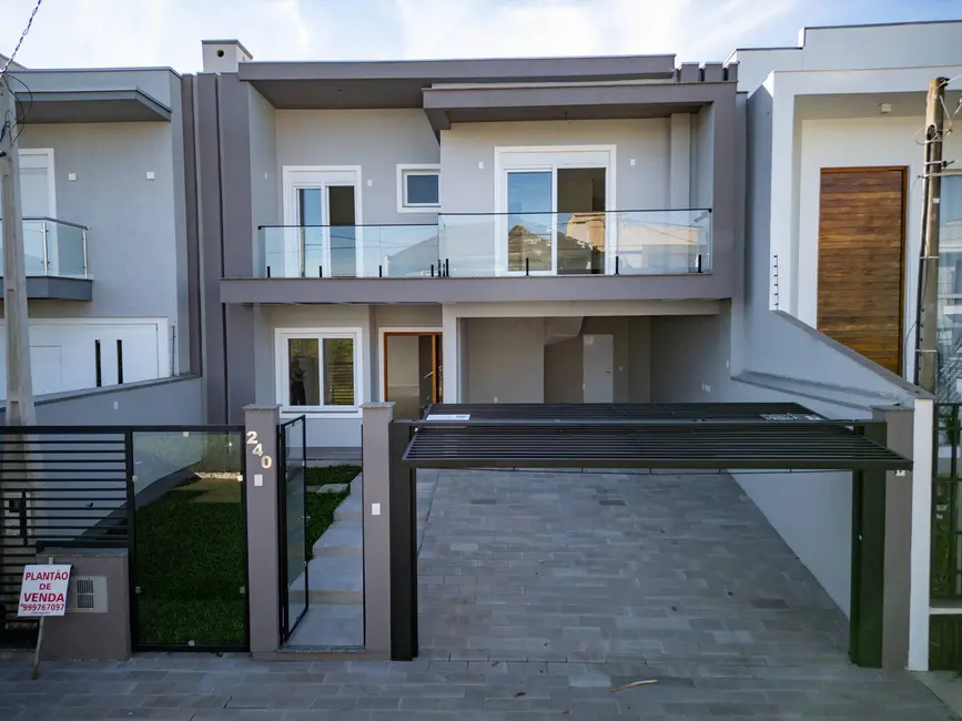 Sobrado com 3 quartos à venda, 220m2 em Estância Velha, Canoas - RS - imagem 3 Foto 3 de Sobrado com 3 quartos à venda, 220m2 em Estância Velha, Canoas - RS