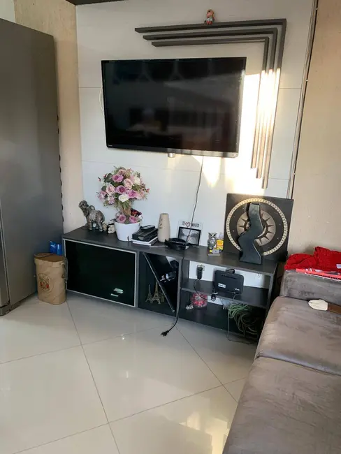 Casa com 2 quartos à venda, 130m2 em Igara, Canoas - RS - imagem 9 Foto 9 de Casa com 2 quartos à venda, 130m2 em Igara, Canoas - RS