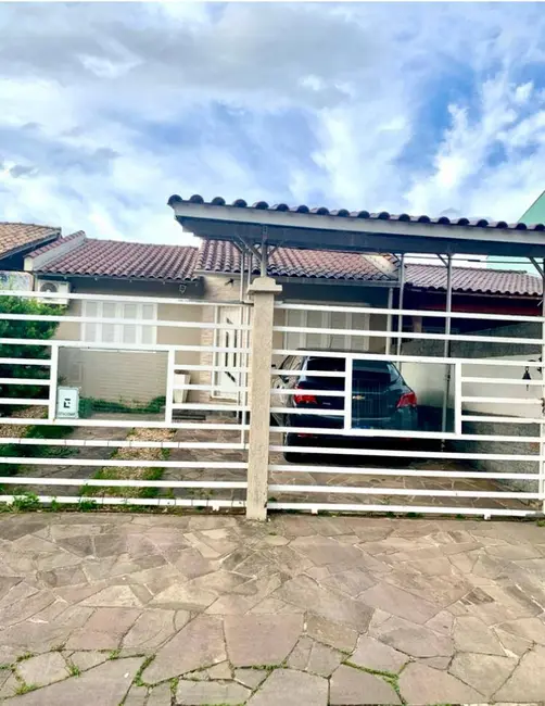 Casa com 2 quartos à venda, 130m2 em Igara, Canoas - RS - imagem 1 Foto 1 de Casa com 2 quartos à venda, 130m2 em Igara, Canoas - RS