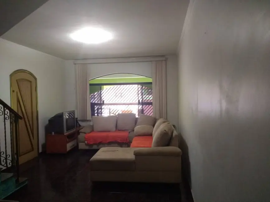 Foto 1 de Sobrado com 3 quartos à venda, 185m2 em Santo Andre - SP