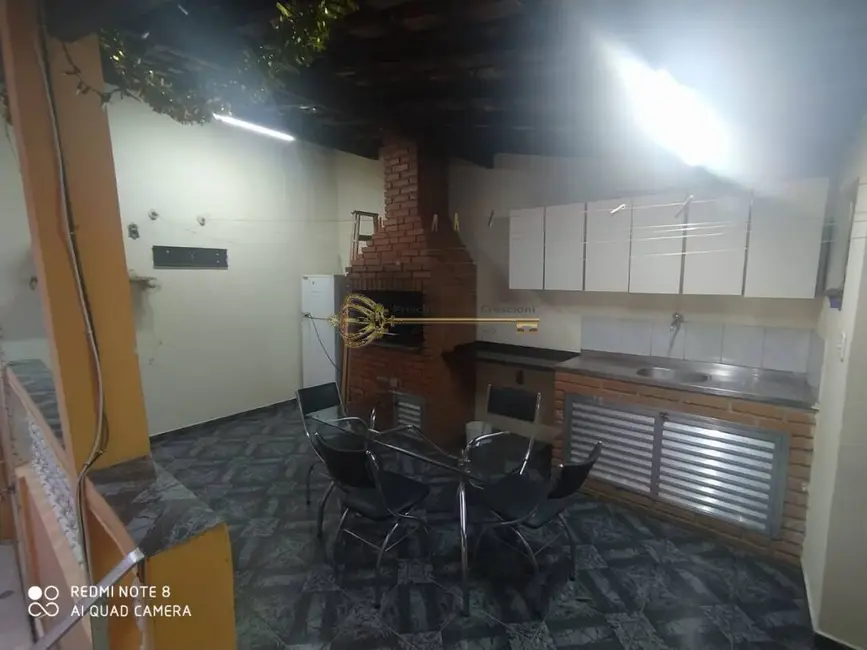 Foto 9 de Sobrado com 3 quartos à venda, 201m2 em Vila Linda, Santo Andre - SP