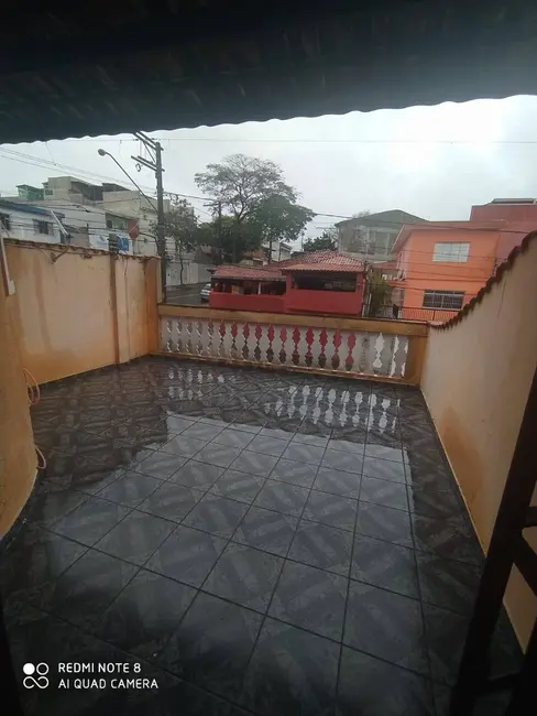 Foto 2 de Sobrado com 3 quartos à venda, 201m2 em Vila Linda, Santo Andre - SP