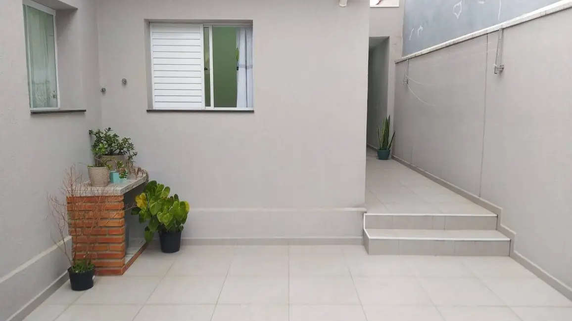 Casa com 3 quartos à venda, 176m2 em Vila Homero Thon, Santo Andre - SP - imagem 2 Foto 2 de Casa com 3 quartos à venda, 176m2 em Vila Homero Thon, Santo Andre - SP