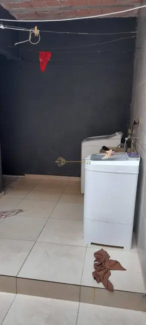 Foto 9 de Sobrado com 3 quartos à venda, 190m2 em Parque Gerassi, Santo Andre - SP