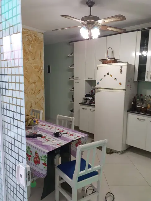 Foto 8 de Casa com 2 quartos à venda, 131m2 em Parque Industriário, Santo Andre - SP
