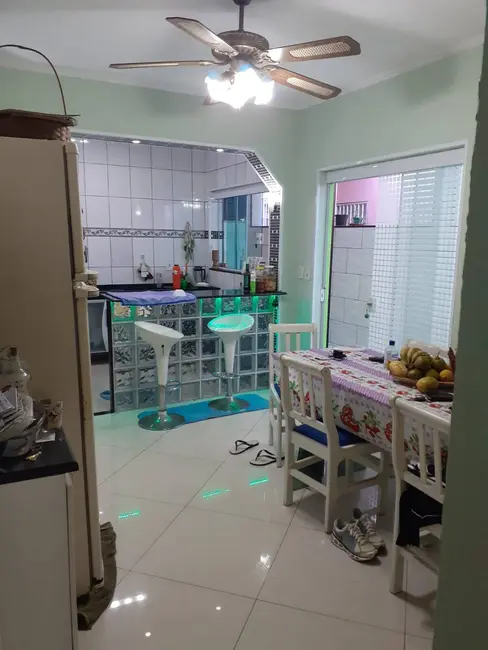 Foto 5 de Casa com 2 quartos à venda, 131m2 em Parque Industriário, Santo Andre - SP