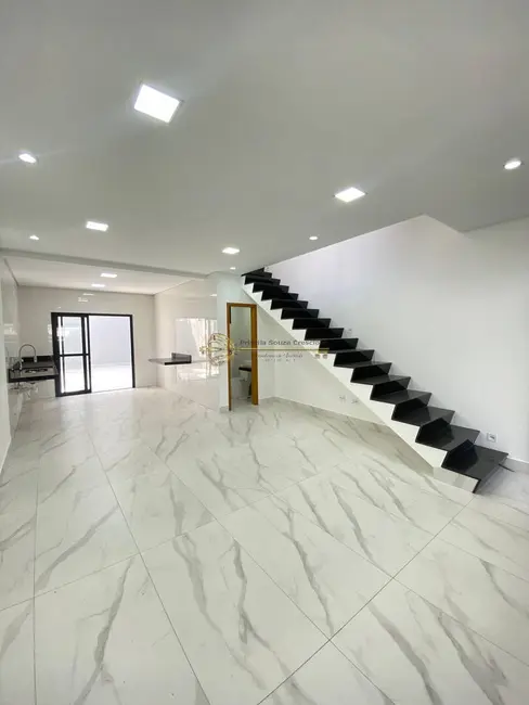 Foto 1 de Sobrado com 3 quartos à venda, 160m2 em Parque das Nações, Santo Andre - SP