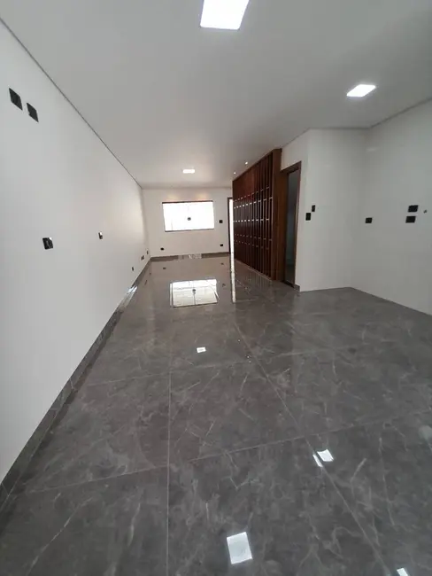 Sobrado com 3 quartos à venda, 142m2 em Parque Oratório, Santo Andre - SP - imagem 4 Foto 4 de Sobrado com 3 quartos à venda, 142m2 em Parque Oratório, Santo Andre - SP
