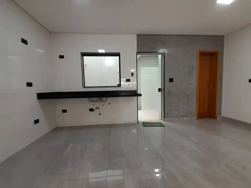 Sobrado com 2 quartos à venda, 108m2 em Jardim das Maravilhas, Santo Andre - SP - imagem 5 Foto 5 de Sobrado com 2 quartos à venda, 108m2 em Jardim das Maravilhas, Santo Andre - SP