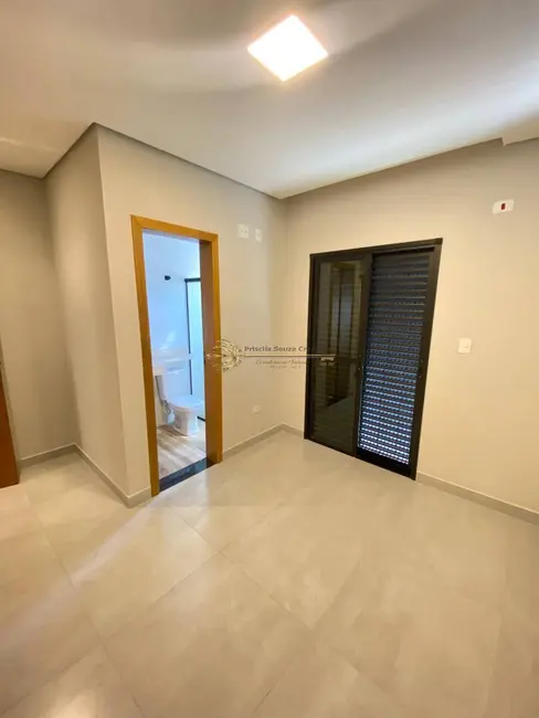 Foto 8 de Sobrado com 3 quartos à venda, 131m2 em Vila Lucinda, Santo Andre - SP