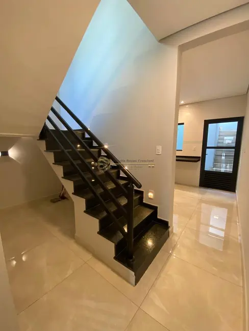 Foto 2 de Sobrado com 3 quartos à venda, 131m2 em Vila Lucinda, Santo Andre - SP