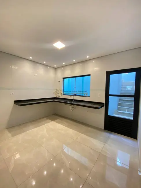 Foto 3 de Sobrado com 3 quartos à venda, 131m2 em Vila Lucinda, Santo Andre - SP