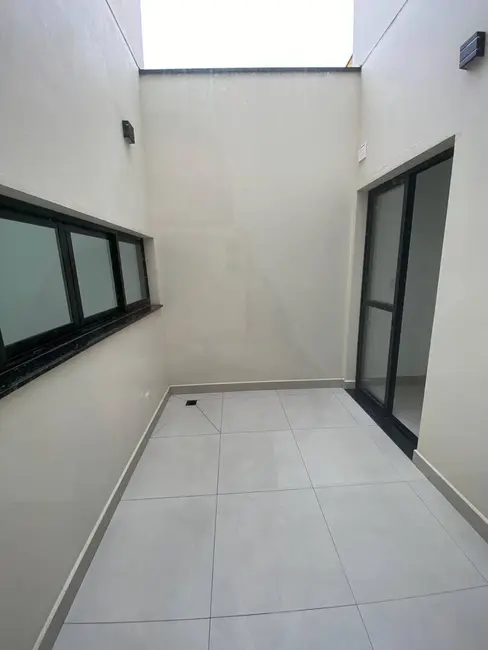 Foto 5 de Sobrado com 3 quartos à venda, 232m2 em Vila Lucinda, Santo Andre - SP