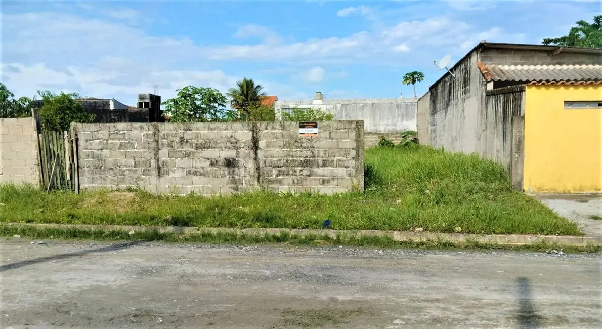 Foto 1 de Terreno / Lote à venda, 250m2 em Ilha Comprida - SP