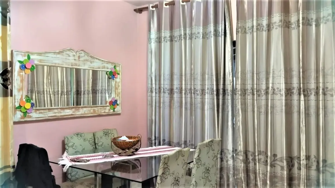 Foto 9 de Casa com 3 quartos à venda, 250m2 em Iguape - SP