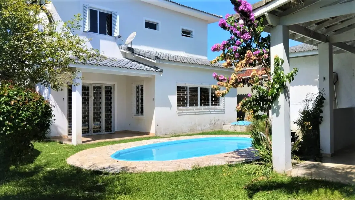 Foto 1 de Casa com 5 quartos à venda e para alugar, 400m2 em Iguape - SP