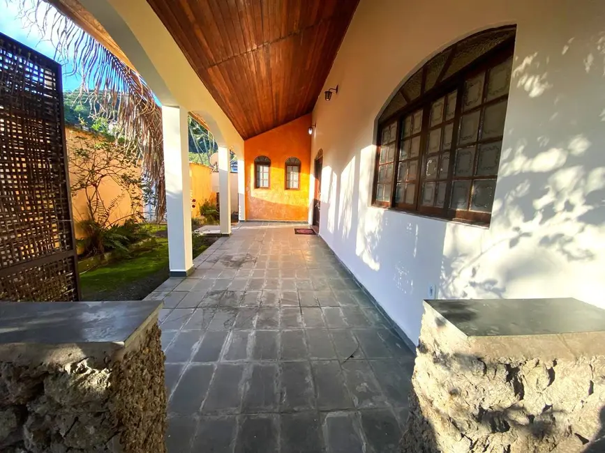 Casa com 4 quartos à venda, 600m2 em Iguape - SP - imagem 3 Foto 3 de Casa com 4 quartos à venda, 600m2 em Iguape - SP