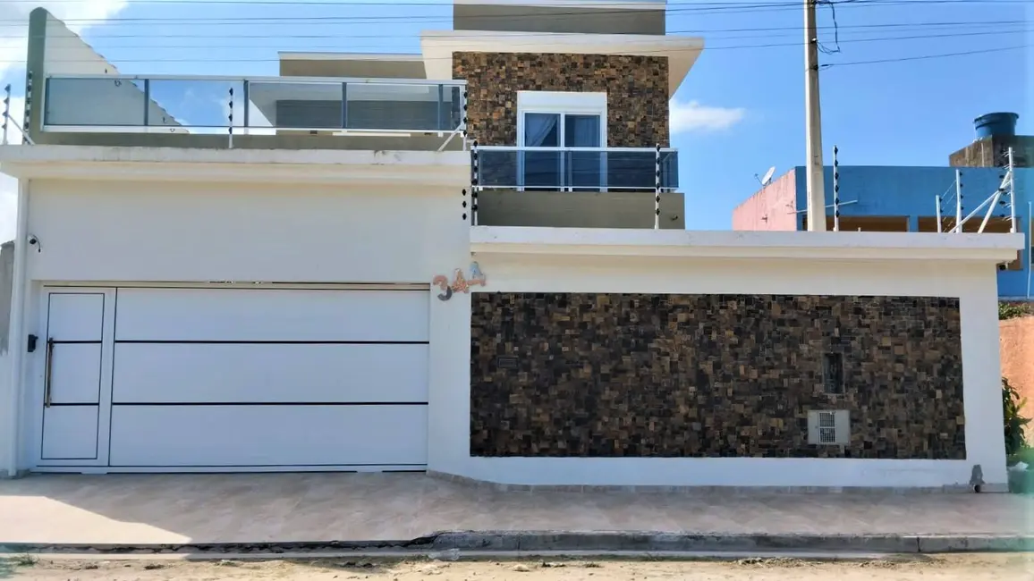 Foto 1 de Casa com 4 quartos à venda, 250m2 em Ilha Comprida - SP