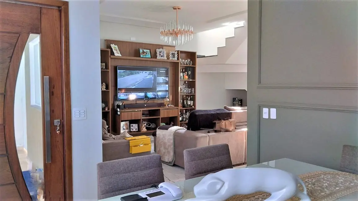 Foto 2 de Casa com 4 quartos à venda, 250m2 em Ilha Comprida - SP