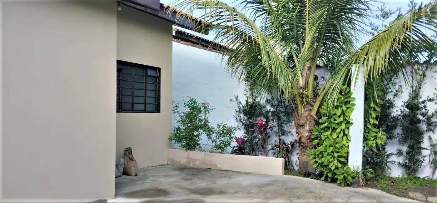 Foto 2 de Casa com 3 quartos à venda, 250m2 em Iguape - SP