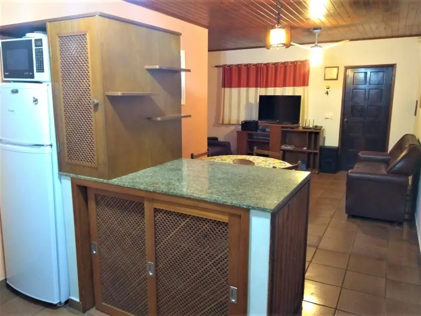 Foto 9 de Casa com 5 quartos à venda, 330m2 em Barra do Ribeira, Iguape - SP