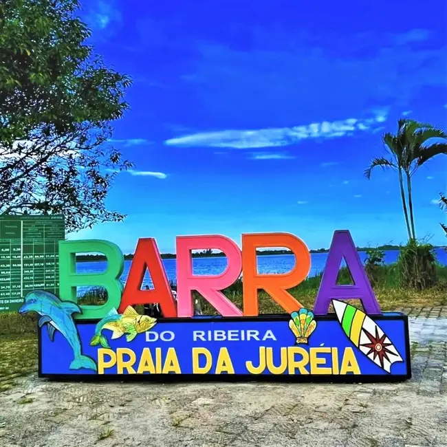 Foto 1 de Casa com 5 quartos à venda, 330m2 em Barra do Ribeira, Iguape - SP
