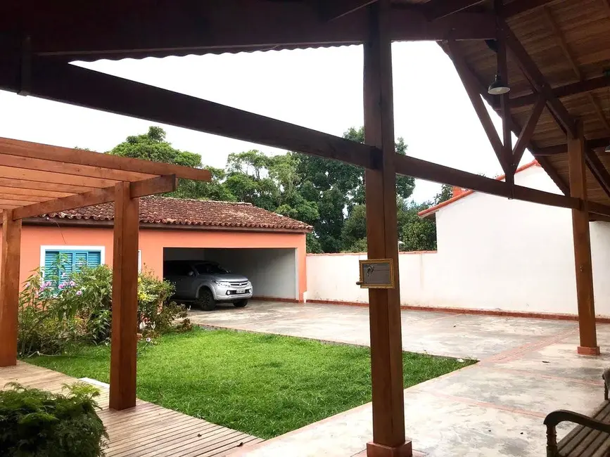 Foto 3 de Casa com 4 quartos à venda e para alugar, 1240m2 em Centro, Iguape - SP