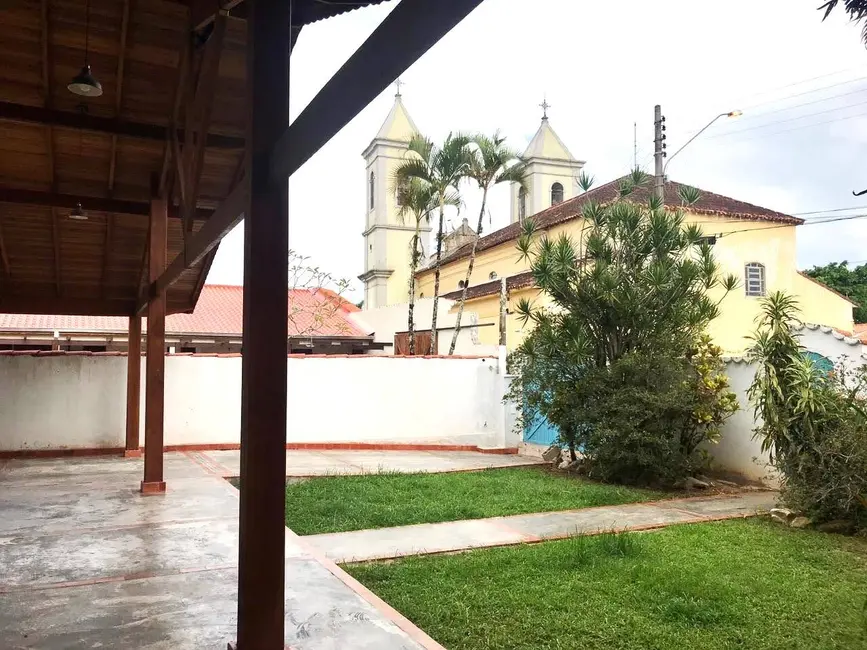 Foto 2 de Casa com 4 quartos à venda e para alugar, 1240m2 em Centro, Iguape - SP