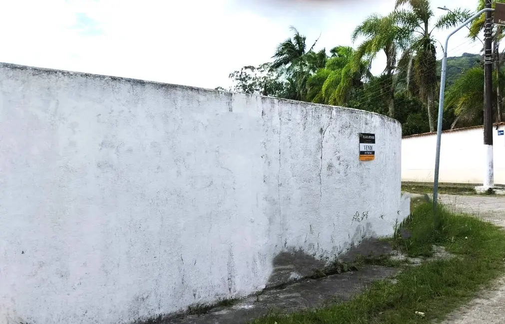 Foto 3 de Terreno / Lote à venda, 251m2 em Iguape - SP