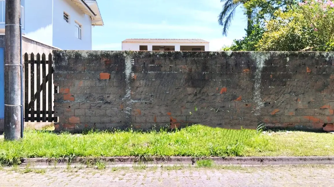 Foto 3 de Terreno / Lote à venda, 250m2 em Iguape - SP